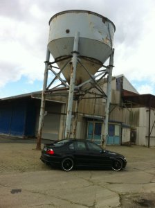 BMW E46 325i - 3er BMW - E46