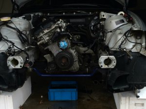 BMW E46 325Ci **MOTORUMBAU** - 3er BMW - E46