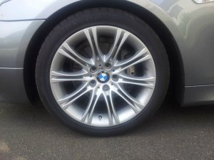BMW M135 Felge in 8x18 ET 20 mit Dunlop Sport 01 Reifen in 245/40/18 montiert vorn Hier auf einem 5er BMW E60 520d (Limousine) Details zum Fahrzeug / Besitzer
