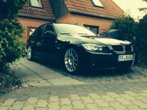 E90, 320dA Limousine - 3er BMW - E90 / E91 / E92 / E93