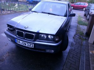 E36, 316 Limousine - 3er BMW - E36 E36, 316 Limousine - 3er BMW - E36