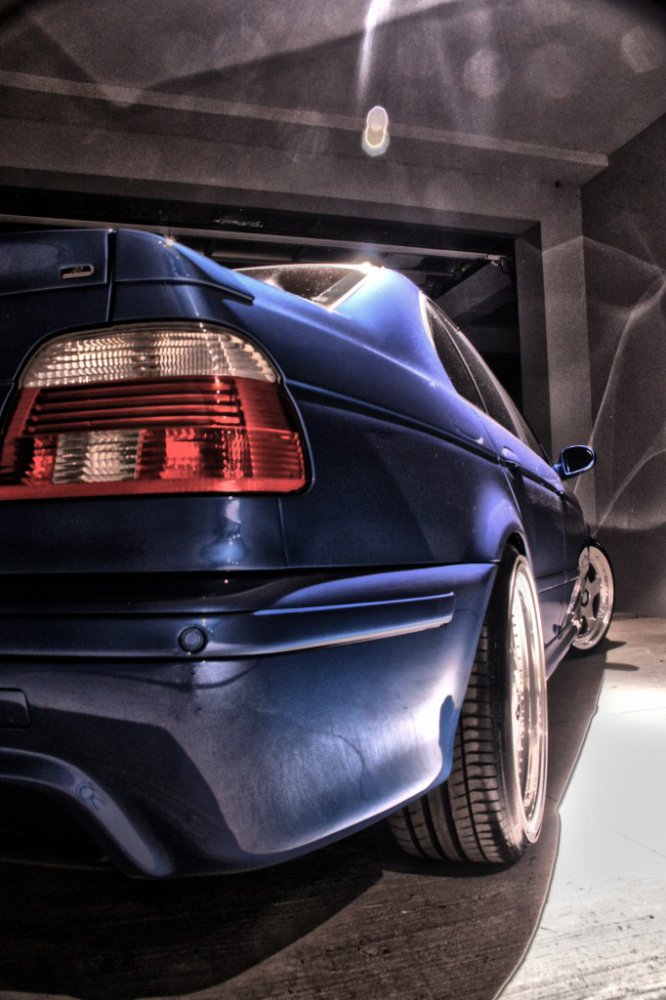 BMW E39 525i - MONTECARLO BLUE - 5er BMW - E39