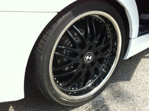 royal wheels royal gt Felge in 8.5x19 ET 35 mit Dunlop gtx Reifen in 255/30/19 montiert hinten mit 20 mm Spurplatten Hier auf einem 3er BMW E90 320i (Limousine) Details zum Fahrzeug / Besitzer