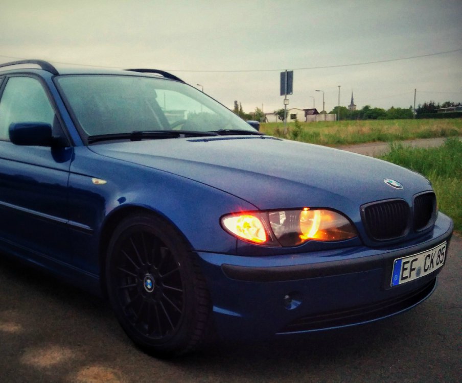 E46 318i Touring Topas-Blau Metallic (2002) - 3er BMW - E46