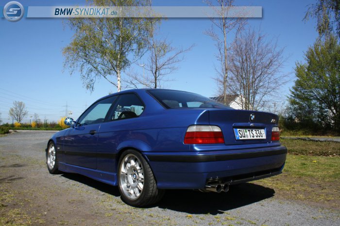 BMW M3 3,2L S50 Estorilblau Individual - 3er BMW - E36