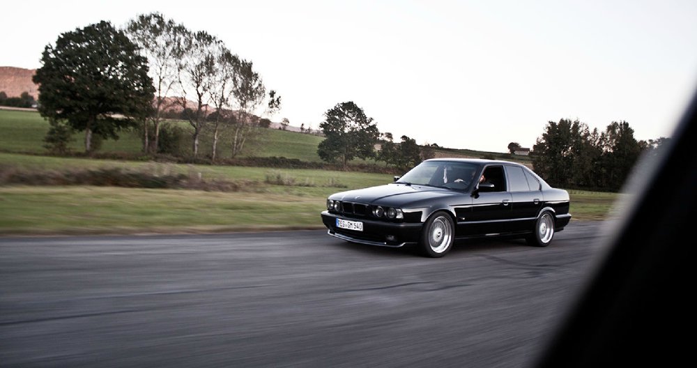 540i 6-Gang > 2014 - 5er BMW - E34