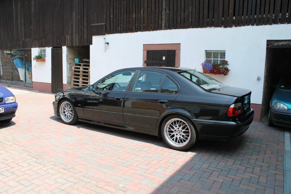 E39 528i - 5er BMW - E39