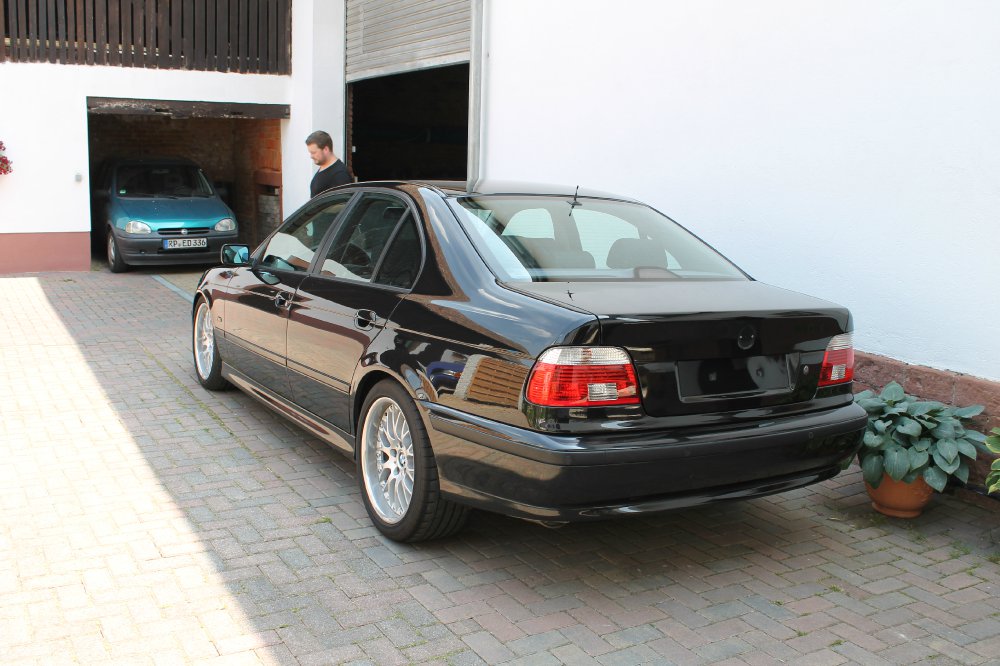 E39 528i - 5er BMW - E39