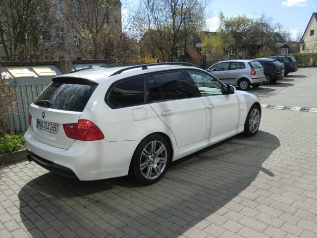 BMW E91 318i M-Paket in Wei - 3er BMW - E90 / E91 / E92 / E93