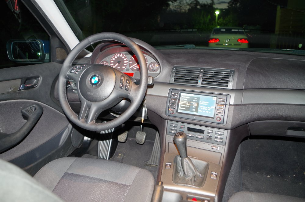 Blauer 320i Bigfoot. - 3er BMW - E46