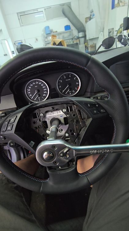 E60 530iA Mit M6 Grand Coup� Felgen Design - 5er BMW - E60 / E61