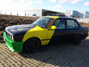 E30 318i Limousine - 3er BMW - E30 E30 318i Limousine - 3er BMW - E30