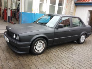 E30 318i Limousine - 3er BMW - E30 E30 318i Limousine - 3er BMW - E30