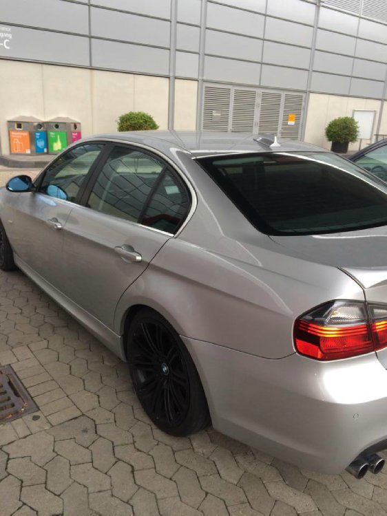E90, 325i Performance - 3er BMW - E90 / E91 / E92 / E93