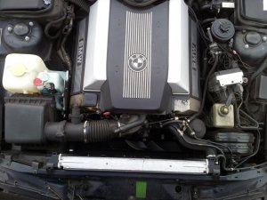 540i V8 Touring - 5er BMW - E34
