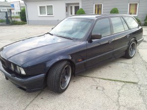540i V8 Touring - 5er BMW - E34