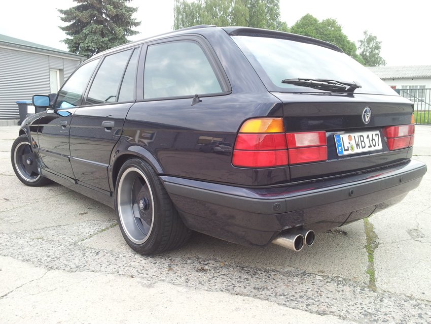 540i V8 Touring - 5er BMW - E34