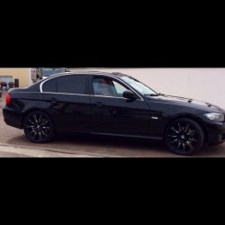 BMW E90 330D Black-Performance M 624 20" - 3er BMW - E90 / E91 / E92 / E93