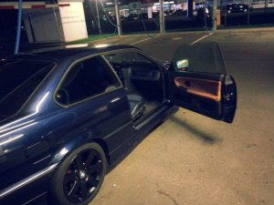E36 Coupe (Montrealblau) - 3er BMW - E36 E36 Coupe (Montrealblau) - 3er BMW - E36