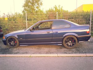 E36 Coupe (Montrealblau) - 3er BMW - E36