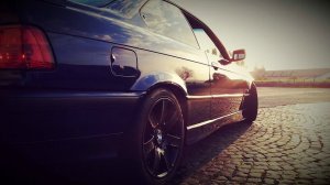 E36 Coupe (Montrealblau) - 3er BMW - E36 E36 Coupe (Montrealblau) - 3er BMW - E36