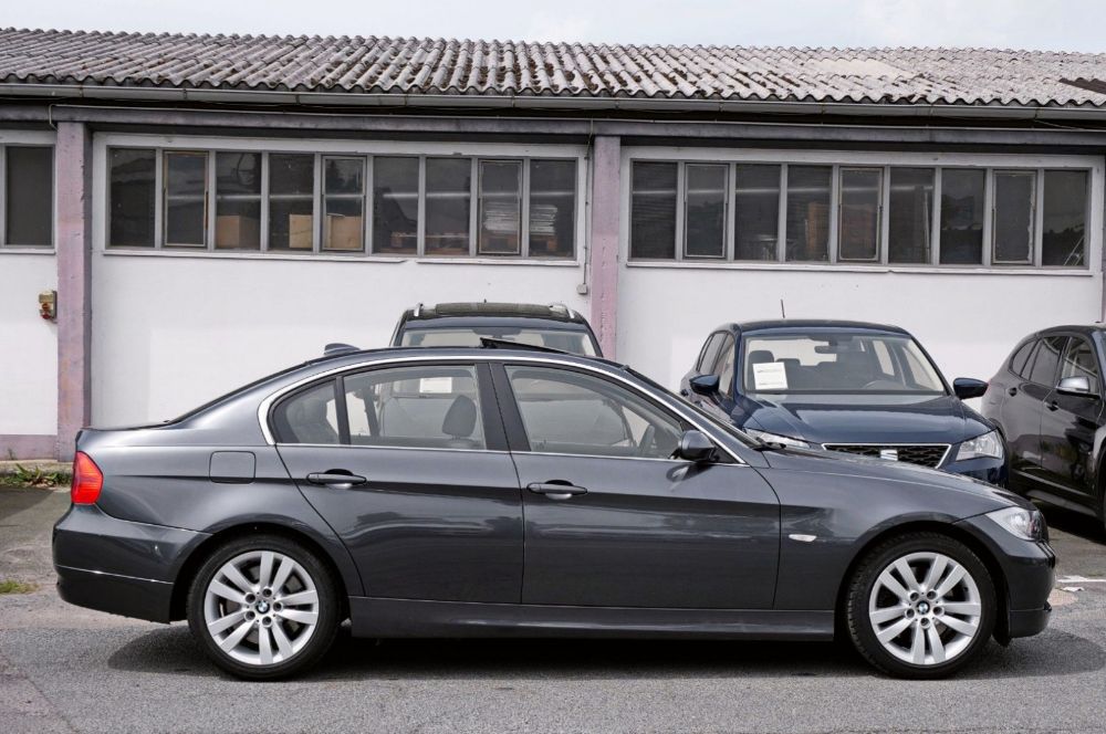 E90 330i N52 B30 - 3er BMW - E90 / E91 / E92 / E93