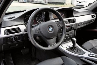E90 330i N52B30 Limousine - 3er BMW - E90 / E91 / E92 / E93