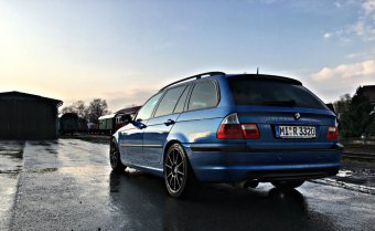 Estorilblauer Traum-Touring (Upd. Styling 313) - 3er BMW - E46