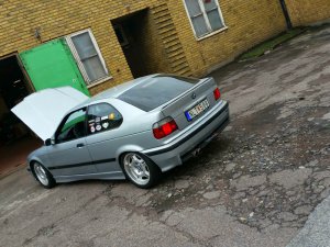 328tii - 3er BMW - E36