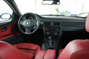 BMW 320d M-Paket in 335-Look - 3er BMW - E90 / E91 / E92 / E93