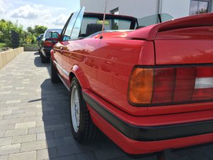 BMW 318 cabrio - 3er BMW - E30