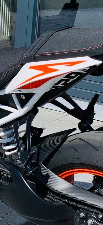 Unsere KTM  /  1290 Super Duke R Akrapovic - Fremdfabrikate