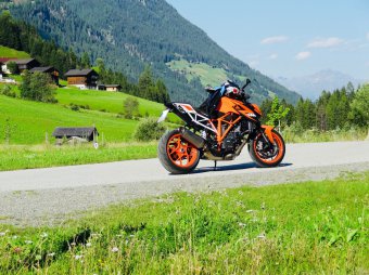Unsere KTM  /  1290 Super Duke R Akrapovic - Fremdfabrikate