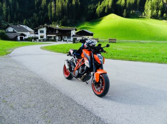 Unsere KTM  /  1290 Super Duke R Akrapovic - Fremdfabrikate
