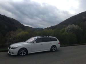 535D Samurai Rubber Skirt Lips & Lug Nuts D1 - 5er BMW - E60 / E61