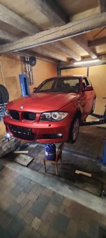 BMW E82 125i Sedonarot - Daily f�r den Daily - 1er BMW - E81 / E82 / E87 / E88