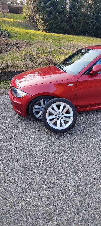 BMW E82 125i Sedonarot - Daily fr den Daily - 1er BMW - E81 / E82 / E87 / E88