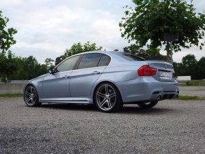 E90 335I Performance - 3er BMW - E90 / E91 / E92 / E93