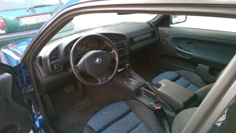 BMW 323i Coupe Avusblau Metallic M-Paket - 3er BMW - E36