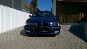 BMW 323i Coupe Avusblau Metallic M-Paket - 3er BMW - E36 BMW 323i Coupe Avusblau Metallic M-Paket - 3er BMW - E36