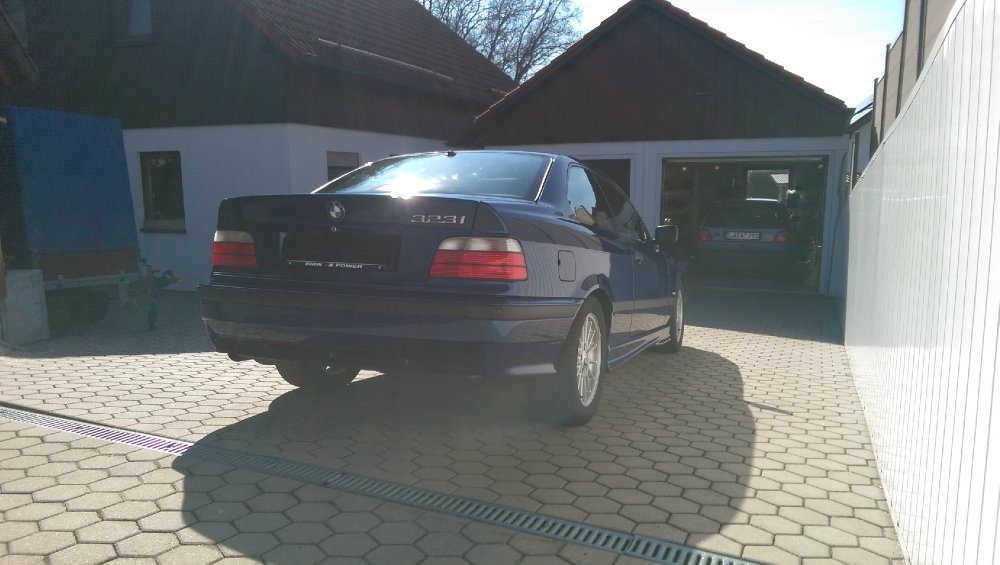 BMW 323i Coupe Avusblau Metallic M-Paket - 3er BMW - E36