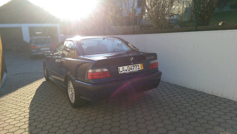 BMW 323i Coupe Avusblau Metallic M-Paket - 3er BMW - E36