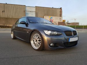 BMW E93 335i - 3er BMW - E90 / E91 / E92 / E93