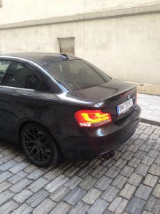 E82 black - 1er BMW - E81 / E82 / E87 / E88 E82 black - 1er BMW - E81 / E82 / E87 / E88