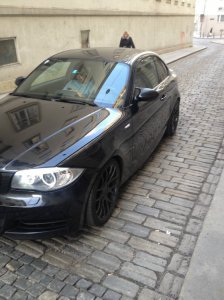 E82 black - 1er BMW - E81 / E82 / E87 / E88 E82 black - 1er BMW - E81 / E82 / E87 / E88