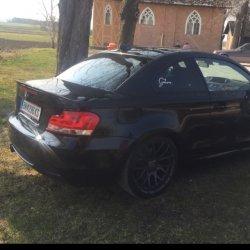E82 black - 1er BMW - E81 / E82 / E87 / E88 E82 black - 1er BMW - E81 / E82 / E87 / E88