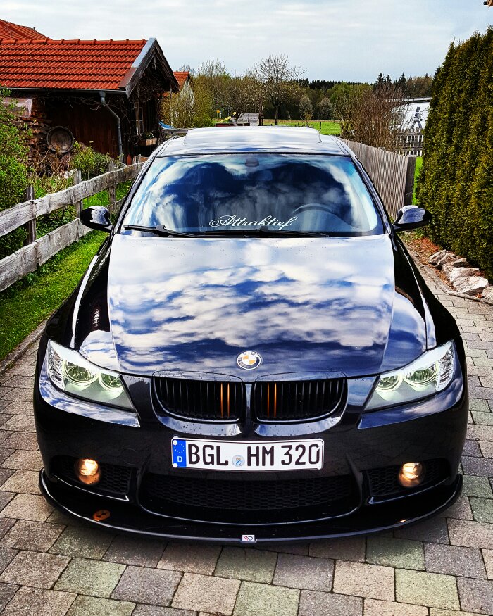 BMW E90 - Black Sapphire Metallic - 3er BMW - E90 / E91 / E92 / E93