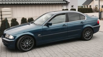 E46 Limousine in Topasblau - 3er BMW - E46 E46 Limousine in Topasblau - 3er BMW - E46