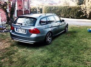 BMW e91 LCI - 3er BMW - E90 / E91 / E92 / E93 BMW e91 LCI - 3er BMW - E90 / E91 / E92 / E93