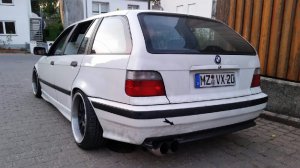 323i - 3er BMW - E36